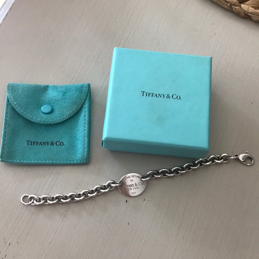 Authentic Tiffany &Co Oval Tag Bracelet